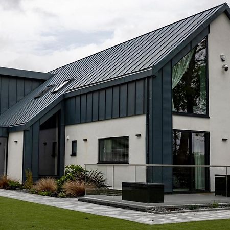 Dafarn Newydd Studio Ллангефни Экстерьер фото